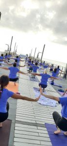 yoga-molo-alassio-visit-essere-free-gratuito-sport-benessere-lucia-ragazzi-village-esperienze-experience-wellbeing-wellness-turism-emozion-liguria-