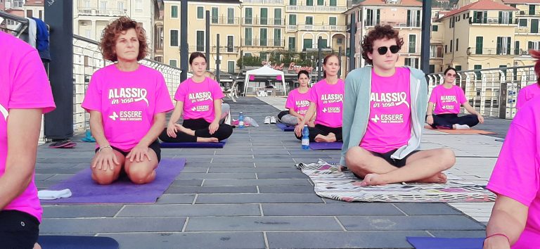 yoga-rosa-alassio-molo-gratuito-free-essere-benessere-lucia-ragazzi-wellness-wellbeing-città-fidapa-donne-airc-salute-libertas-anas-italia-naional-liguria-imperia-savona-